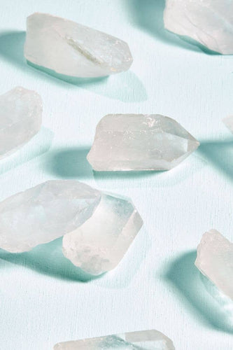 Clear Quartz: The Versatile Master Healer for Manifestation and Well-being